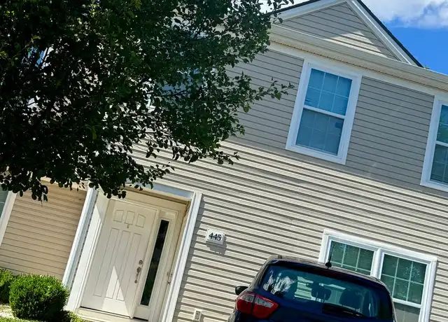 Property at 445 Pin Oak Dr NW, Christiansburg, VA, 24073, 3 beds, 3.5 baths, [object Object]