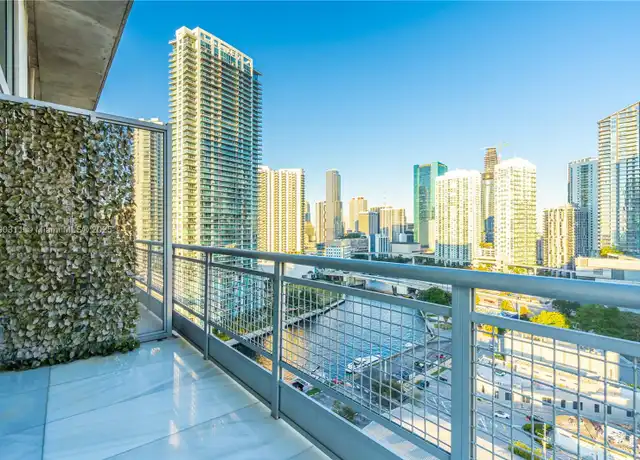 Property at 690 SW 1st Ct #2124, Miami, FL, 33130, 2 beds, 2.5 baths, [object Object]