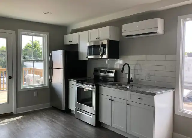 Property at 238 Bridge St Unit 4, Phoenixville, PA, 19460, 1 bed, 1 bath, [object Object]