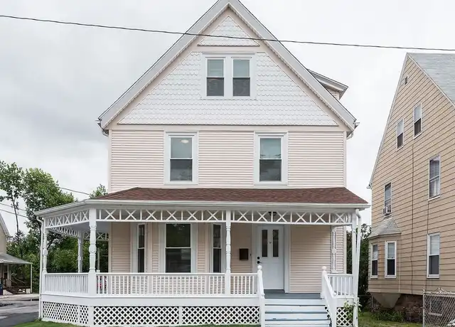 Property at 49 Saunders St, Allston, MA, 02134, 5 beds, 2 baths, [object Object]