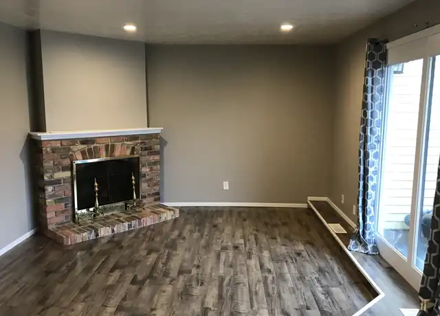 Property at 1476 S Main St, Bountiful, UT, 84010, 2 beds, 1 bath, [object Object]