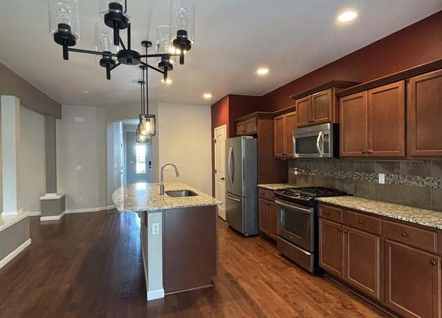 Photo of 2408 57th St SE, Auburn, WA 98092