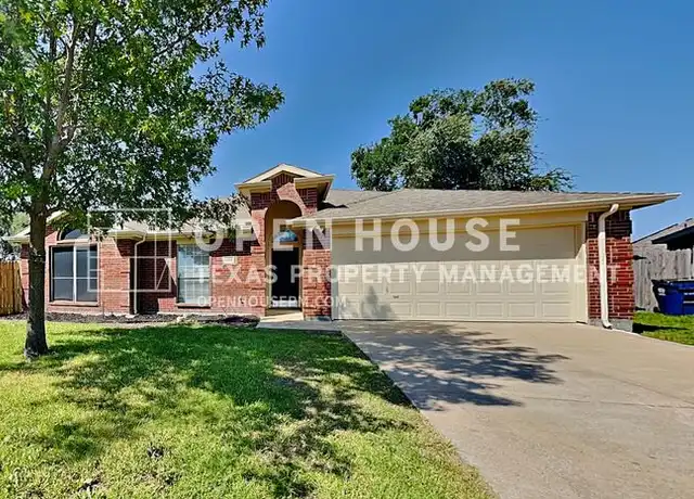 Property at 600 Mustang Ct, Little Elm, TX, 75068, 4 beds, 2 baths, [object Object]