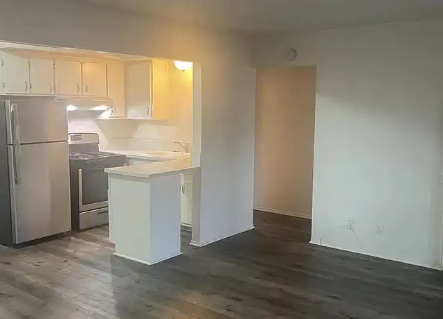Property at 271 Ellwood Beach Dr Unit 3, Goleta, CA, 93117, 1 bed, 1 bath, [object Object]