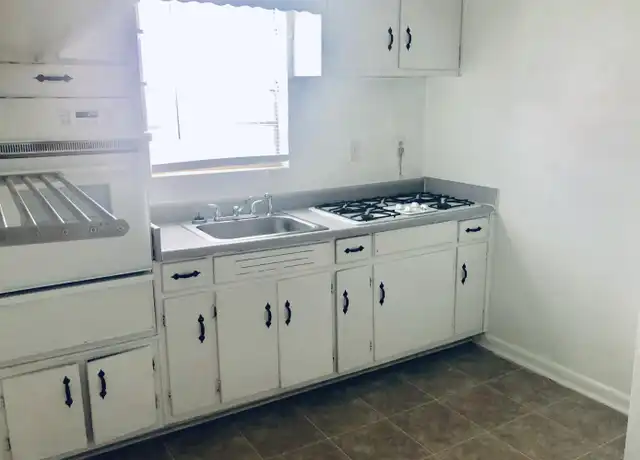 Property at 890 Greenwood Ave NE Unit 3, Atlanta, GA, 30306, 1 bed, 1 bath, [object Object]