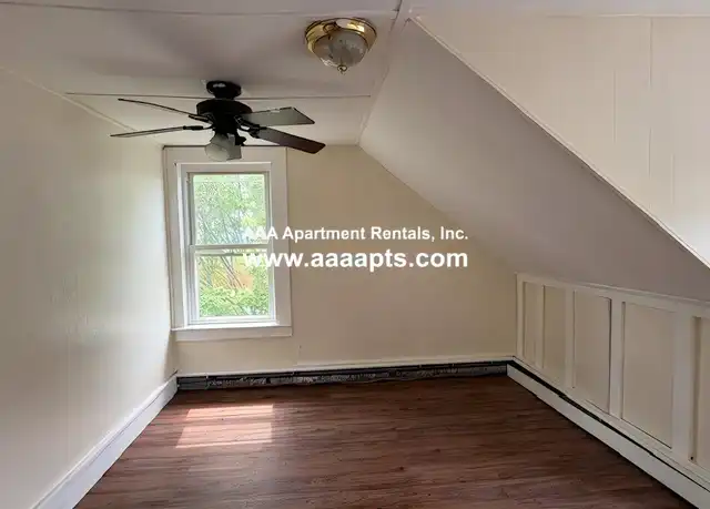 Property at 111 Brookline St Unit 3, Lynn, MA, 01902, 2 beds, 1 bath, [object Object]