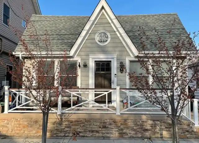 Property at 96 Bellmore Ave, Point Lookout, NY, 11569, 3 beds, 2 baths, [object Object]