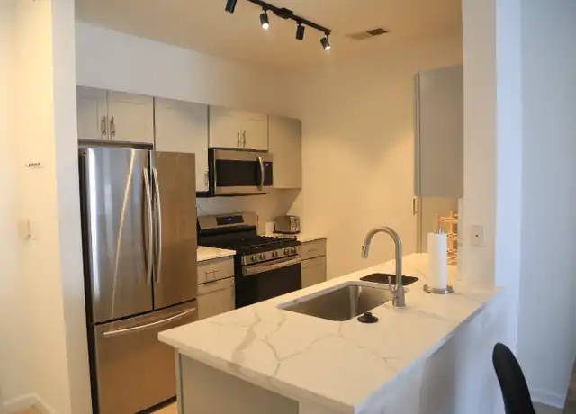 Property at 12925 Centre Park Cir #406, Herndon, VA, 20171, 2 beds, 2 baths, [object Object]
