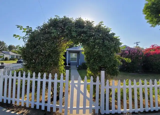Property at 6121 White Oak Ave, Encino, CA, 91316, 3 beds, 2 baths, [object Object]