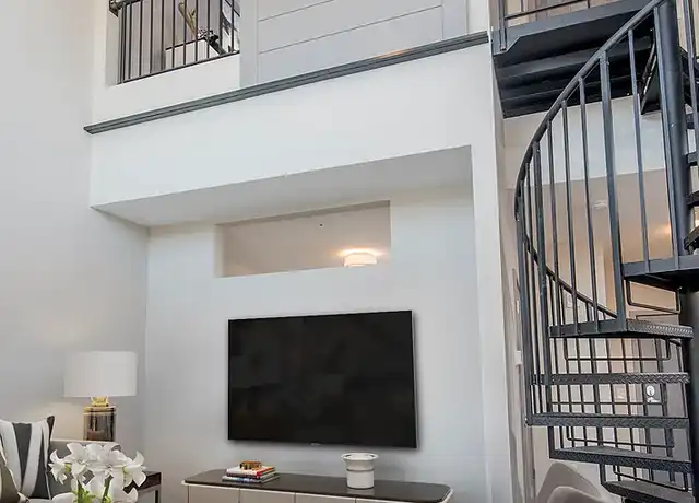 Property at Rooftop 252 - 252 Marie Ave E, Saint Paul, MN, 55118, 1-2 bed, 1-2.5 bath, [object Object]