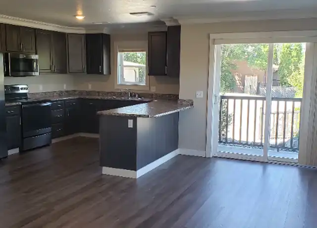 Property at 4448 3rd Ave N #2, Great Falls, MT, 59405, 2 beds, 2 baths, [object Object]