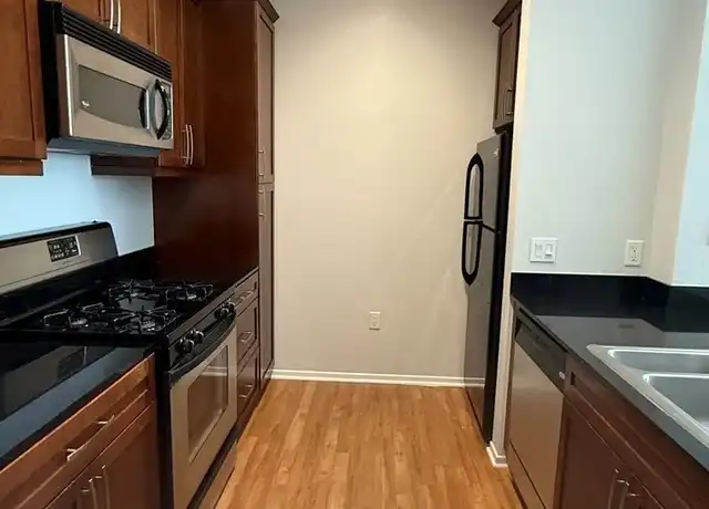 Property at 1415 Scholarship, Irvine, CA, 92612, 1 bed, 1 bath, [object Object]