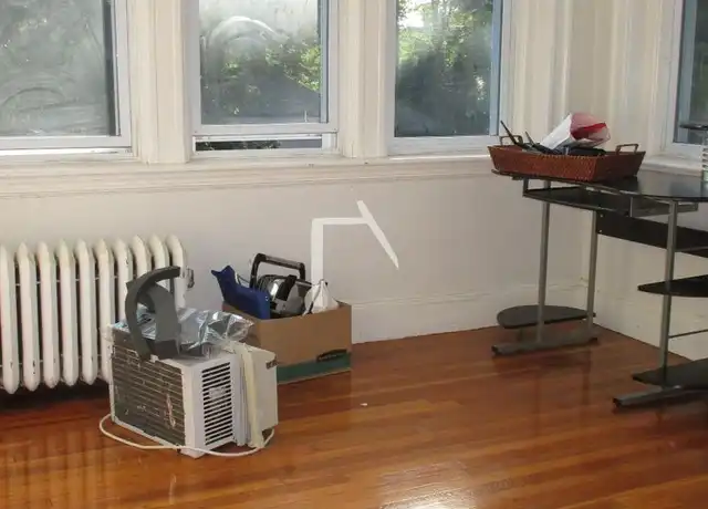 Property at 724 Washington St, Brookline, MA, 02445, 5 beds, 1.5 baths, [object Object]