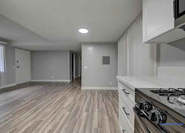 Property at 5524-5526 Atlantic Avenue - 5524 Atlantic Ave, Long Beach, CA, 90805, 1 bed, 1 bath, [object Object]
