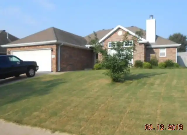 Property at 602 SW Maidstone Ave, Bentonville, AR, 72712, 4 beds, 2 baths, [object Object]