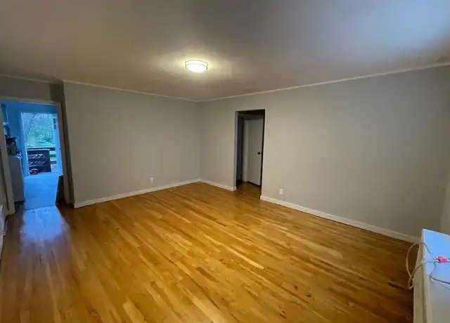 Property at 223 Pennsylvania Ave Unit A, Bridgeport, CT, 06610, 1 bed, 1 bath, [object Object]