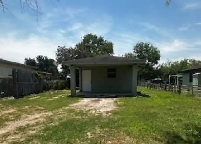 Property at 111 N 7th St, Donna, TX, 78537, 1 bed, 1 bath, [object Object]