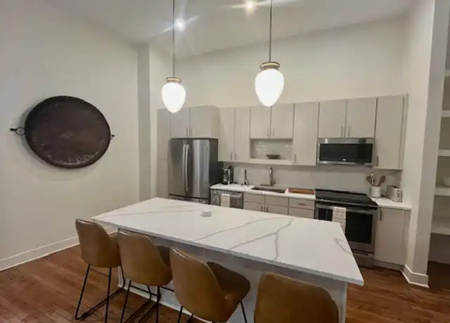 Property at 1810 Sils Ave Unit 105, Louisville, KY, 40205, 1 bed, 1 bath, [object Object]