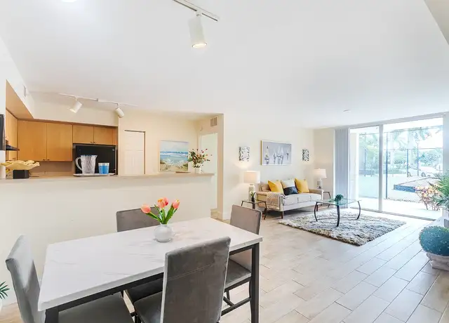 Photo of 4768 W Atlantic Blvd, Margate, FL 33063