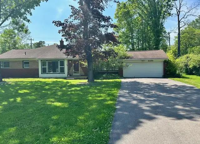 Property at 24955 Westmoreland Dr, Farmington Hills, MI, 48336, 3 beds, 2 baths, [object Object]