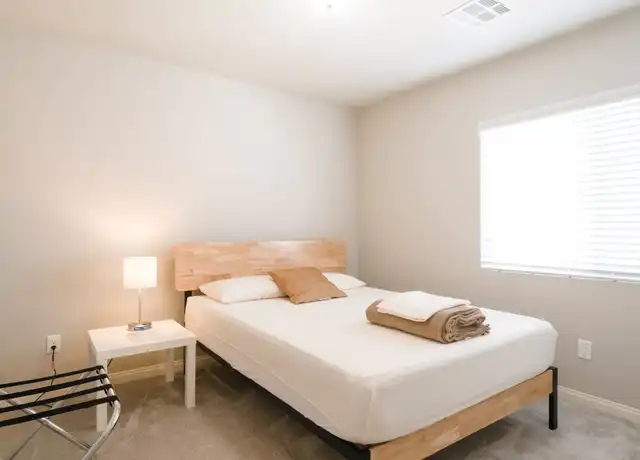 Property at 6416 Tamber Bay Rd Unit Regular, Las Vegas, NV, 89118, 1 bed, 1 bath, [object Object]