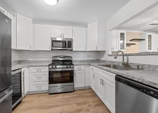 Property at Courts of the Falling Waters - 7337 Northgate Way, Downers Grove, IL, 60516, 2 beds, 1.5 baths, [object Object]