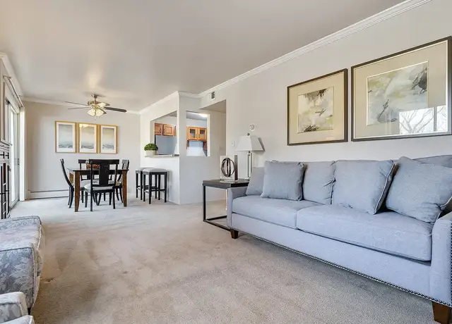 Photo of 7337 Northgate Way, Downers Grove, IL 60516