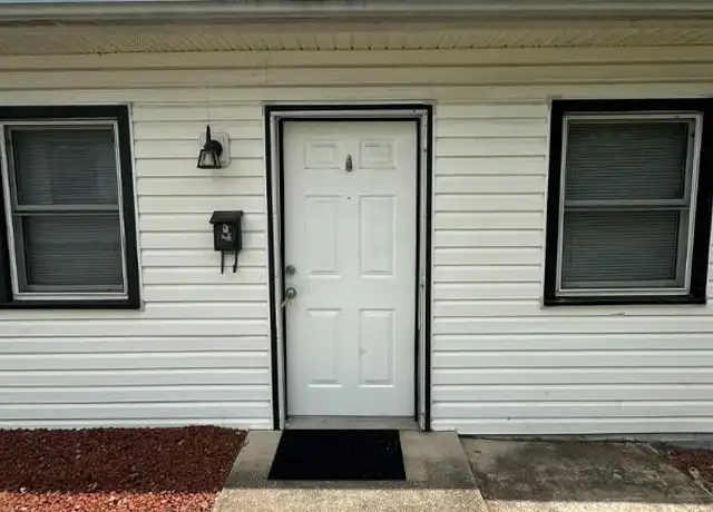 Property at 215 Floral Ave, Danville, VA, 24541, 1 bed, 1 bath, [object Object]