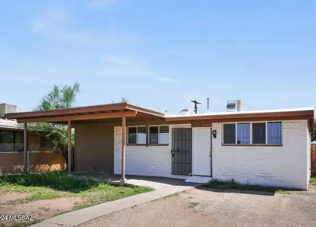 Property at 1811 S Kitt Pl, Tucson, AZ, 85713, 3 beds, 1 bath, [object Object]
