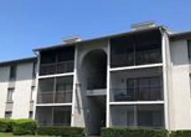 Property at 1013 S Pine Ridge Cir, Sanford, FL, 32773, 2 beds, 2 baths, [object Object]
