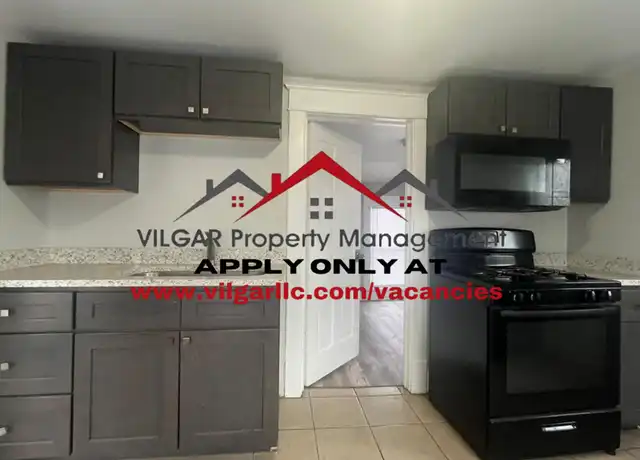 Property at 311 Fox St Unit 311 1/2, La Porte, IN, 46350, 2 beds, 1 bath, [object Object]