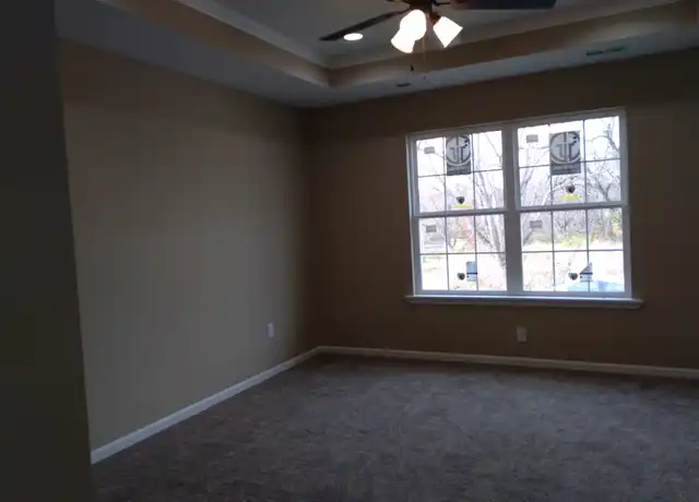 Property at 403 2nd St Unit 2, Warrensburg, MO, 64093, 2 beds, 2 baths, [object Object]