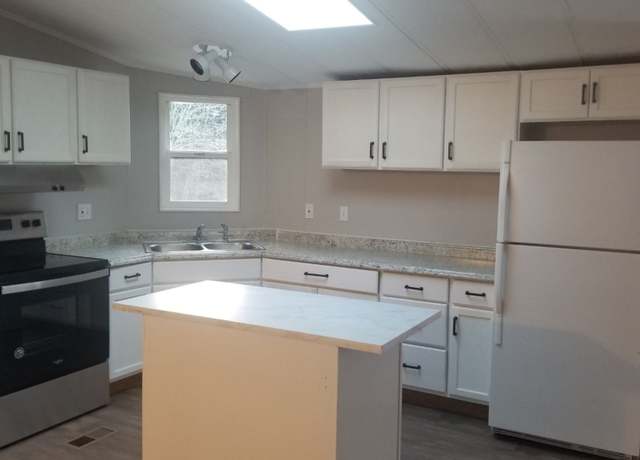 Photo of 603 Adelma Beach Rd, Port Townsend, WA 98368