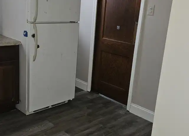Property at 627 E Philadelphia St, Detroit, MI, 48202, 3 beds, 1 bath, [object Object]
