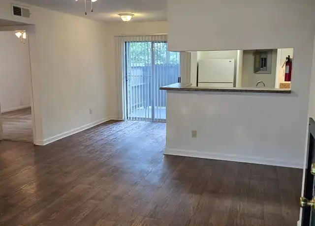 Property at 639 Garden Walk Blvd Unit PG 2304, Atlanta, GA, 30349, 1 bed, 1 bath, [object Object]