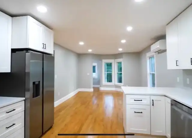 Property at 10 Van Norden St Unit 2, Cambridge, MA, 02140, 3 beds, 1.5 baths, [object Object]