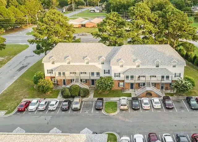 Property at Kings Place Apartments - 3002 Kingston Cir, Greenville, NC, 27858, 1-2 bed, 1-2.5 bath, [object Object]