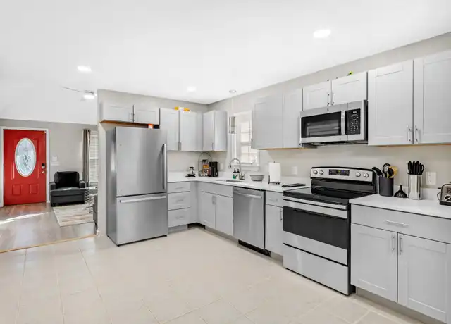 Property at 2821 Old Matthews Rd, Nashville, TN, 37207, 3 beds, 2 baths, [object Object]