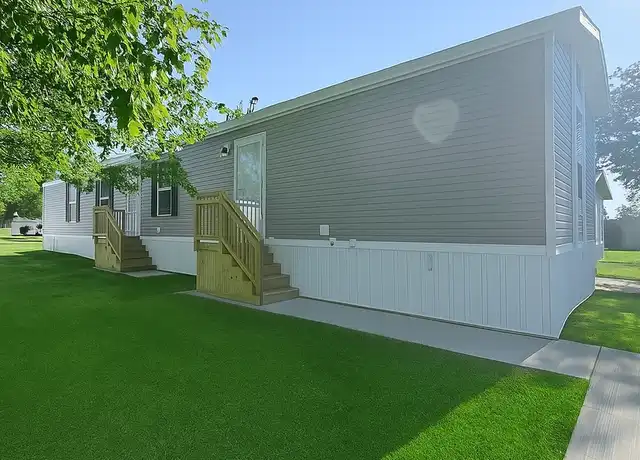 Property at 29649 Cambridge Ct Unit 256, New Baltimore, MI, 48051, 3 beds, 2 baths, [object Object]