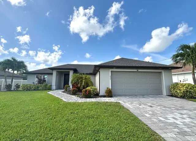 Property at 925 SW 5th Ter, Cape Coral, FL, 33991, 3 beds, 2 baths, [object Object]
