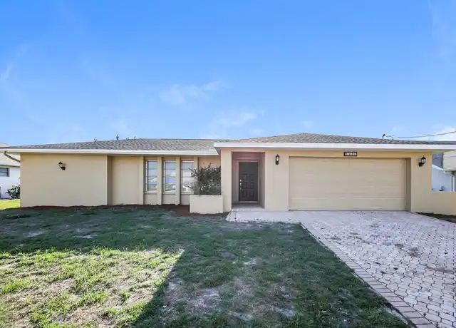 Property at 4336 Country Club Blvd, Cape Coral, FL, 33904, 3 beds, 2 baths, [object Object]