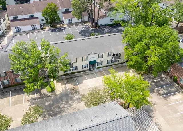 Property at 9851 Jefferson Hwy Unit H12, Baton Rouge, LA, 70809, 2 beds, 2 baths, [object Object]