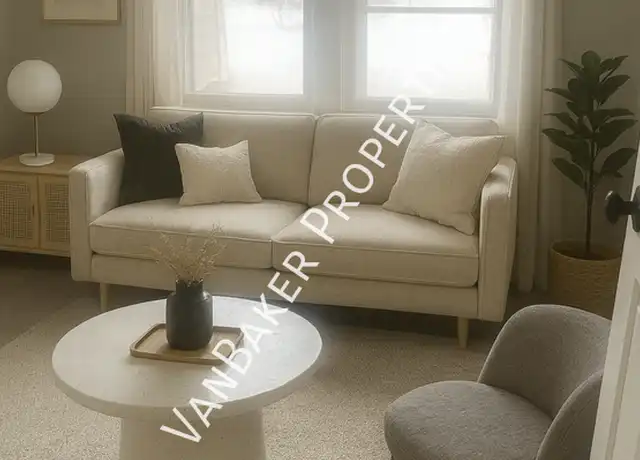 Property at 801 E Exchange St Unit 4, Akron, OH, 44306, 2 beds, 1 bath, [object Object]