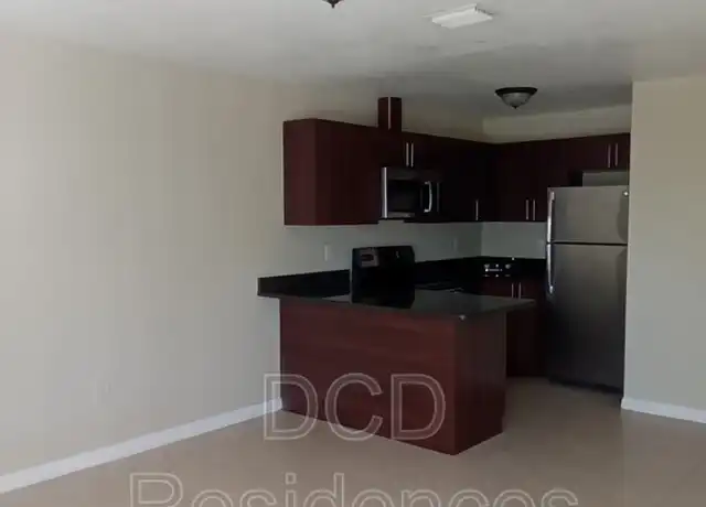 Property at 612 Sally Ln S Unit 4, Clearwater, FL, 33756, 1 bed, 1 bath, [object Object]