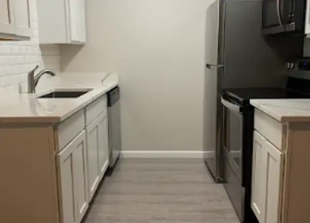 Property at 2171 Decker Rd Unit 43, Walled Lake, MI, 48390, 2 beds, 1 bath, [object Object]