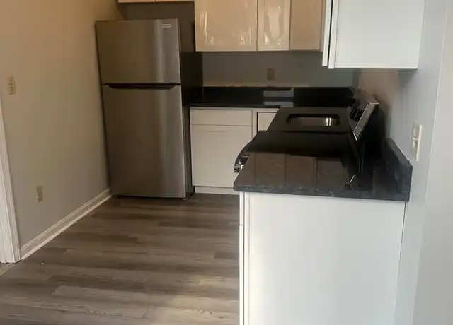 Property at 1129 Middlesex St Unit 1, Lowell, MA, 01851, 1 bed, 1 bath, [object Object]