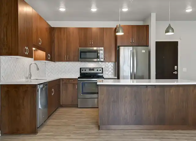 Property at Oaks Union Depot - 244 4th St E, Saint Paul, MN, 55101, 1 bed, 1 bath, [object Object]