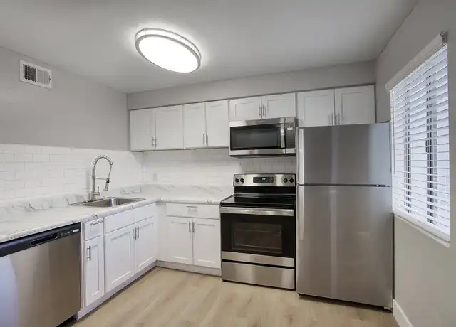 Property at Granite Bay - 14230 N 19th Ave, Phoenix, AZ, 85023, 1-2 bed, 1 bath, [object Object]