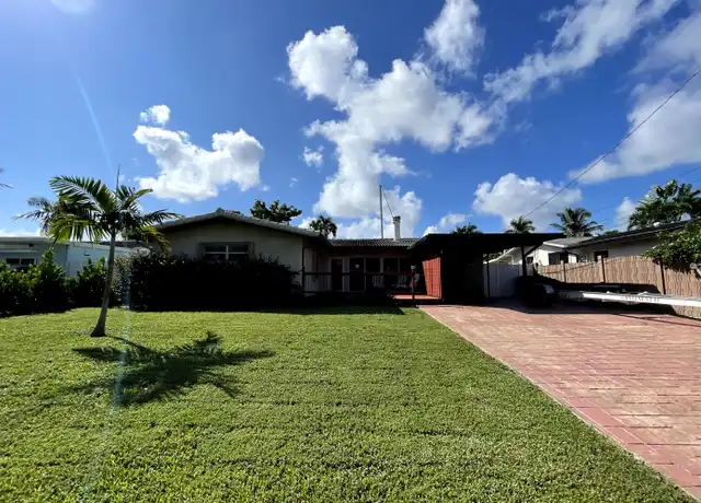 Property at 1712 SW 5th St, Fort Lauderdale, FL, 33312, 3 beds, 2 baths, [object Object]