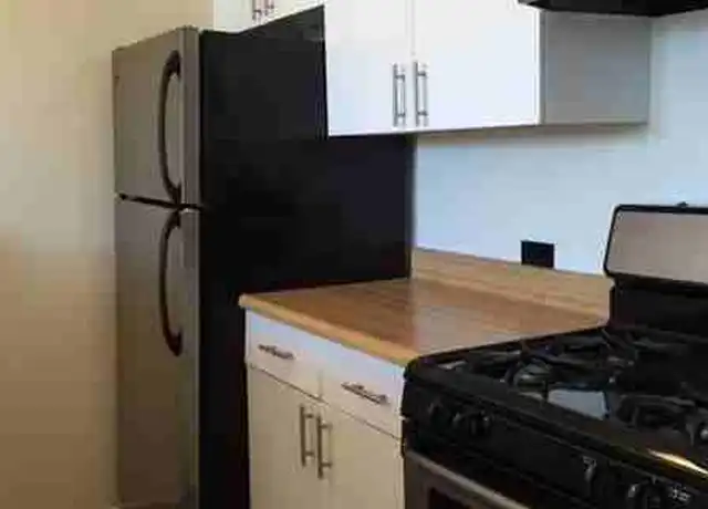 Property at 1048 W Dickens Ave Unit 22, Chicago, IL, 60614, 2 beds, 1 bath, [object Object]